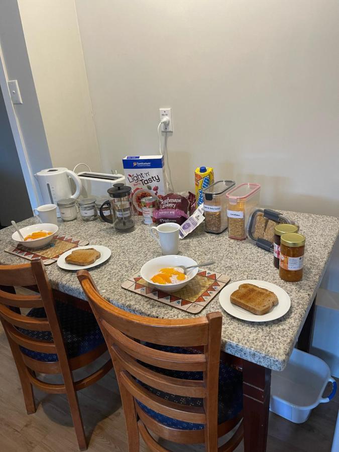 Swanson-Waitakere Stay In Scenic Sunrise Auckland Buitenkant foto